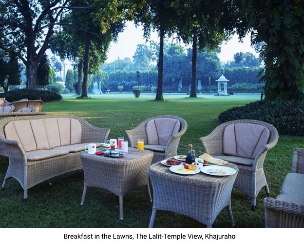 Breakfast in the Lawns, The LaLit, Temple View, Khajuraho